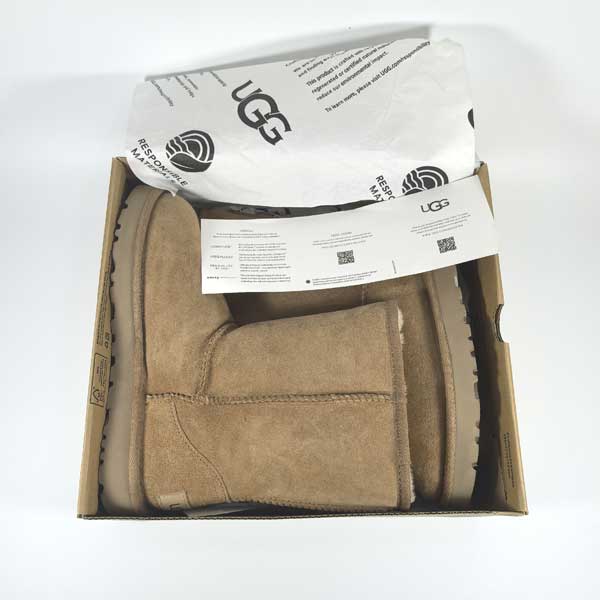 UGG 5825 Boots High Quality-3