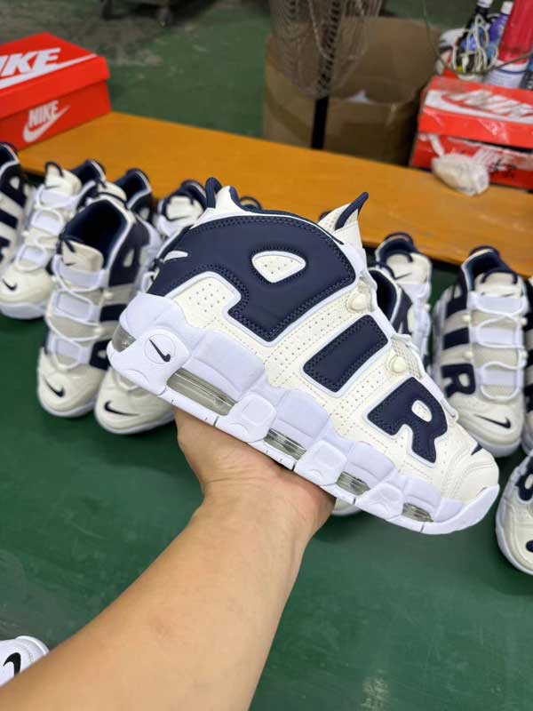 Nike Air More Uptempo Shoes-1